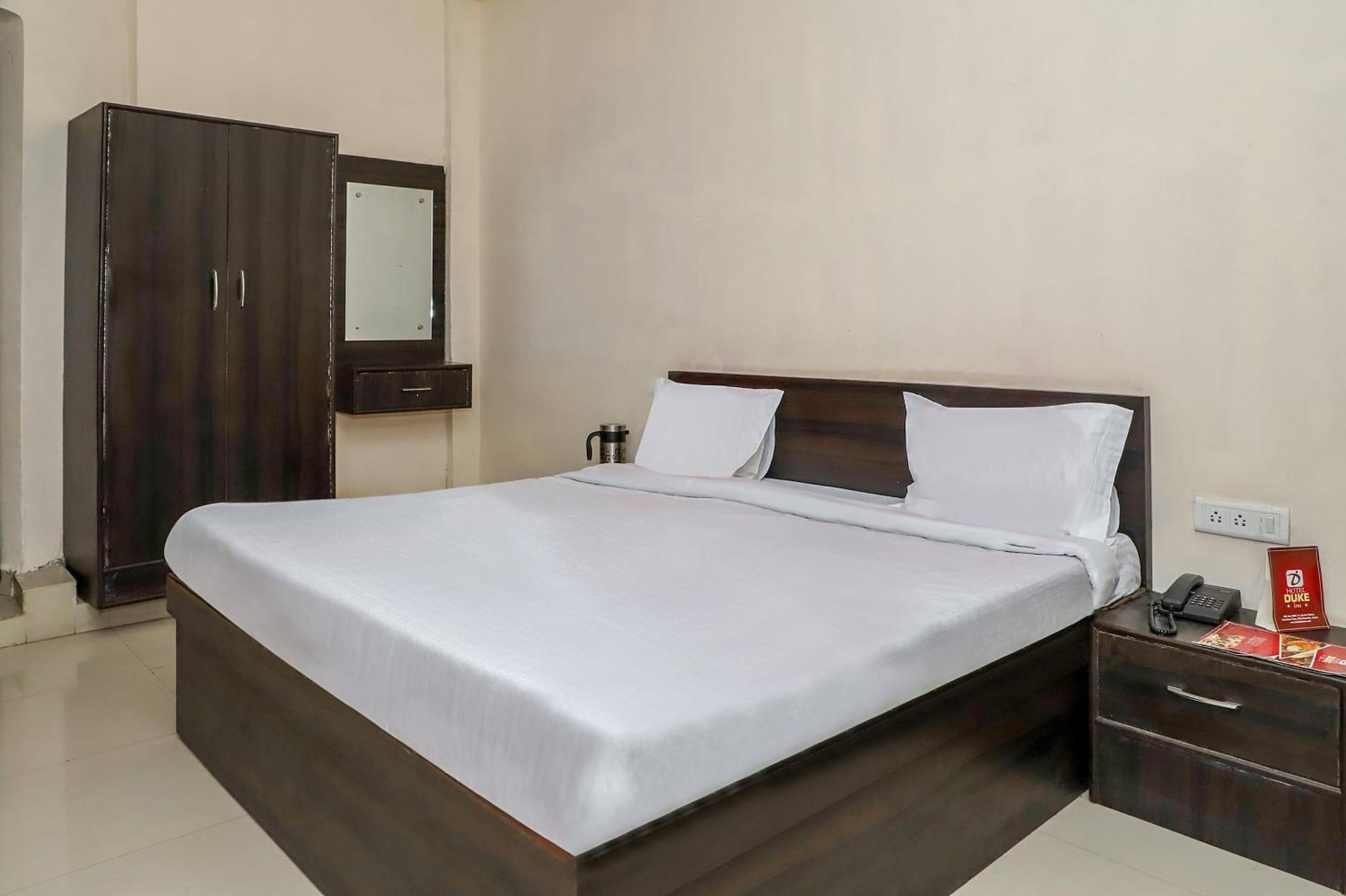 Oyo Hotel Duke Inn Jhansi Ngoại thất bức ảnh