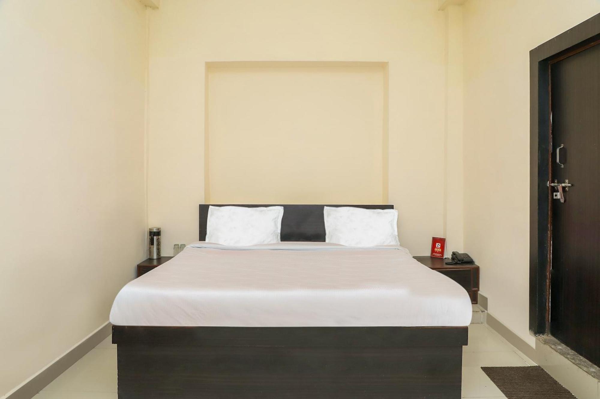Oyo Hotel Duke Inn Jhansi Ngoại thất bức ảnh